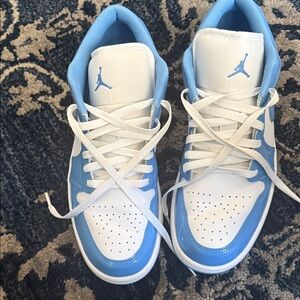 Men’s Air Jordan size 10.5 Style FZ2138-114